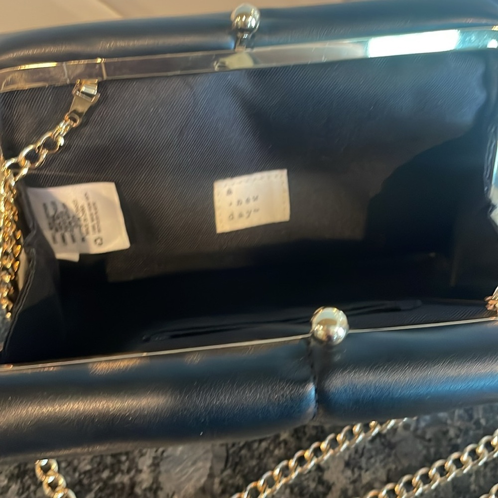 Black Puffy Purse/Clutch with Chain Strap - Picture 3 of 4
